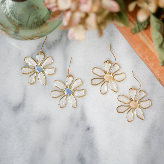 Daisy stained glass earrings with gold outlines and pastel centers, ideal summer jewelry from Seed&SoilShop. Shop now for limited stock.