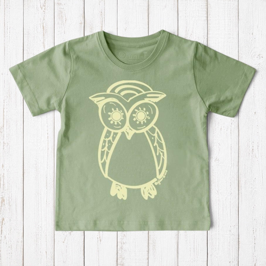 Uni-T kids organic cotton sage green t-shirt featuring a whimsical hand-illustrated yellow owl graphic