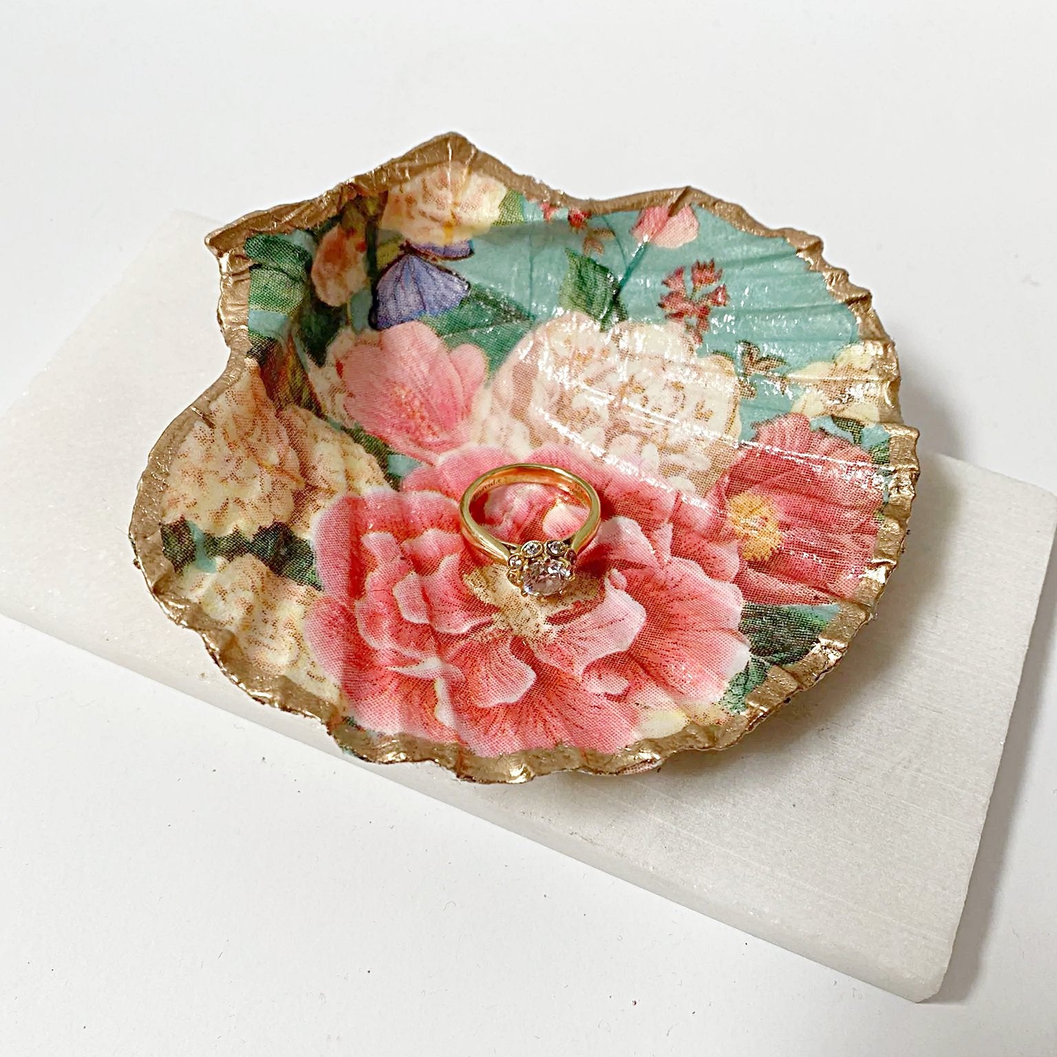 Vintage Floral Decoupage Scallop Shell Jewelry Dish Ana Razavi