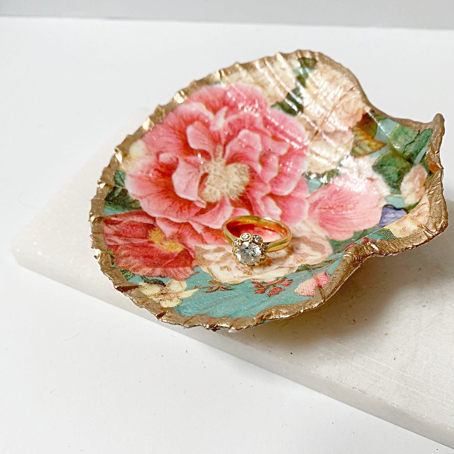 Vintage Floral Decoupage Scallop Shell Jewelry Dish Ana Razavi