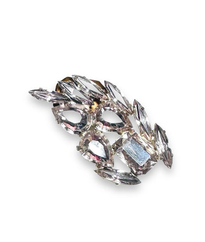 Uni-T crystal magnet brooch with geometric marquise stones, offering a secure, pin-free hold for stylish apparel accessories.