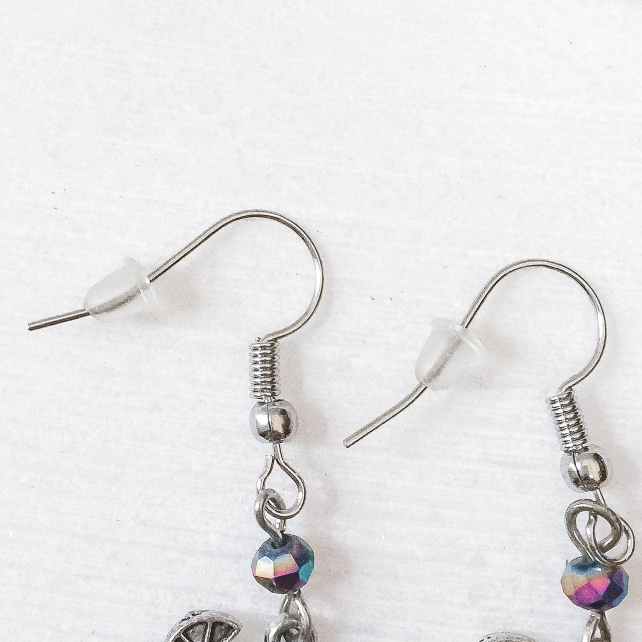 Scissors Charm Earrings with Rainbow Beads Uni-T