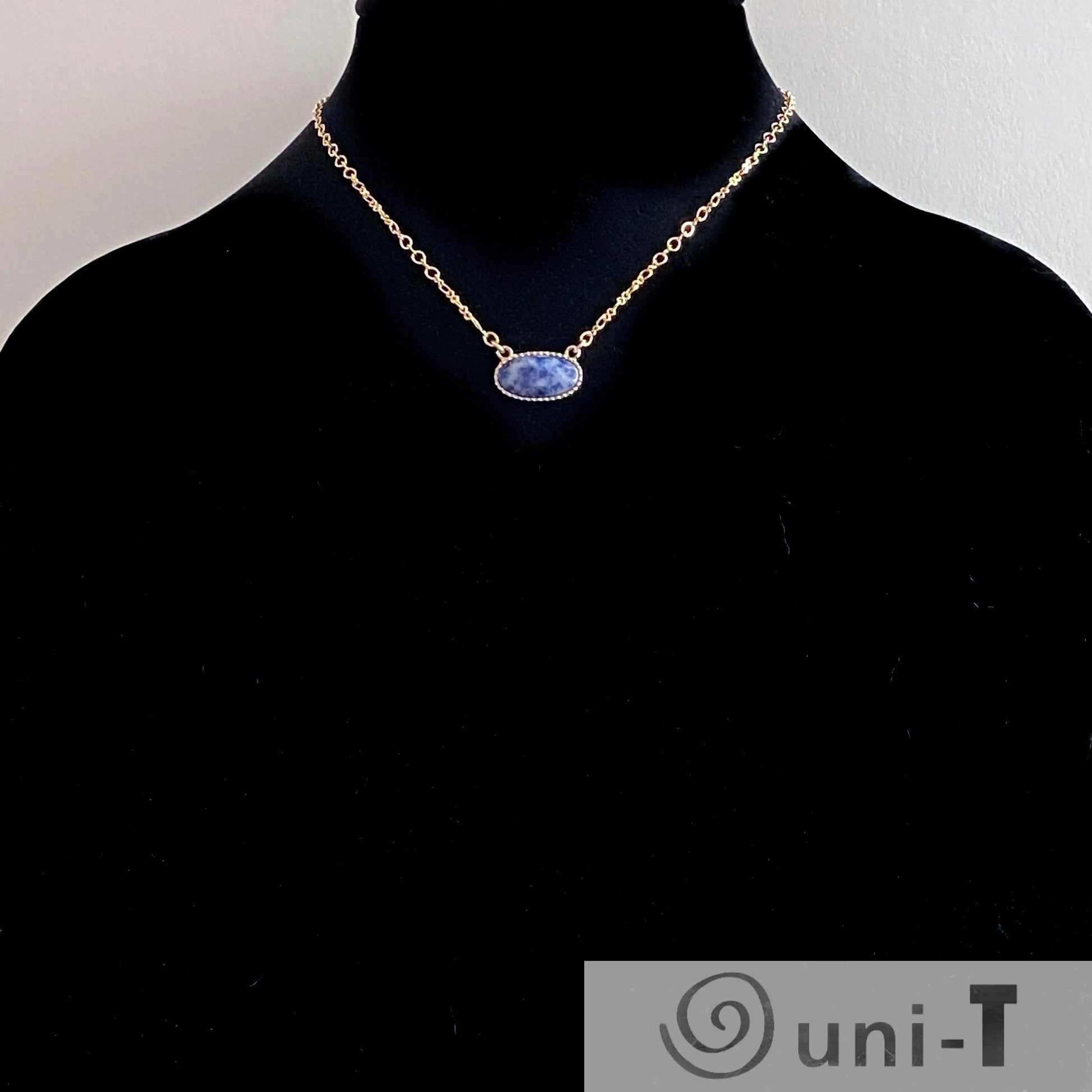 Agate Oval Necklace Lisa Trachtman