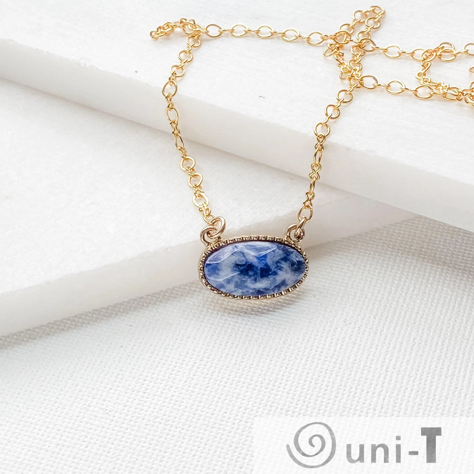 Agate Oval Necklace Lisa Trachtman