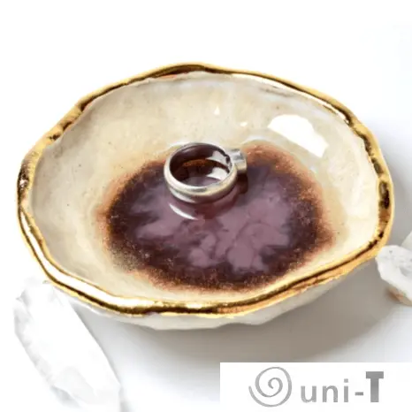 Amethyst Oyster Ring Dish, Chakra Bowl, 22k Gold Ceramic Bowl Liza Curtis