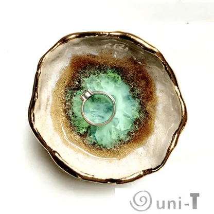 Bermuda Oyster Ring Dish, Chakra Bowl, 22k Gold Ceramic Bowl Liza Curtis