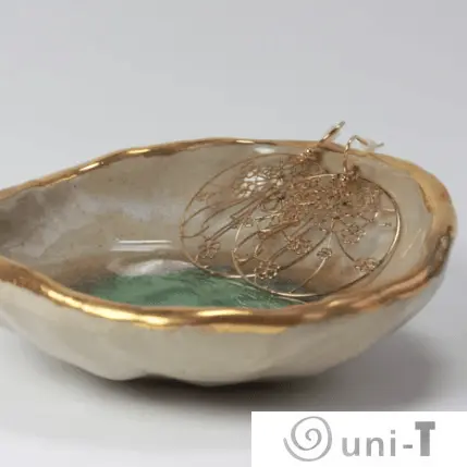 Bermuda Oyster Ring Dish, Chakra Bowl, 22k Gold Ceramic Bowl Liza Curtis