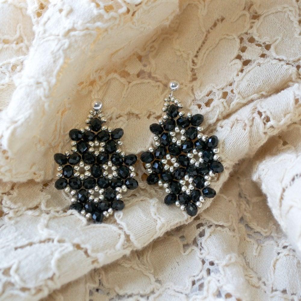 Czech Crystals &amp; Seed Beads Earrings Uni-T