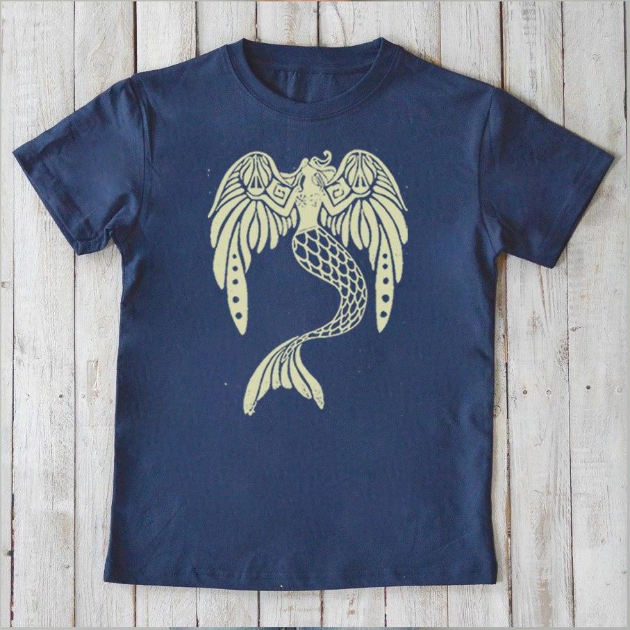 Navy Kids' Organic Cotton T-Shirt with yellow mermaid fantasy graphic. Eco-conscious Uni-T top featuring 'The Magnificent' underwater creature design.