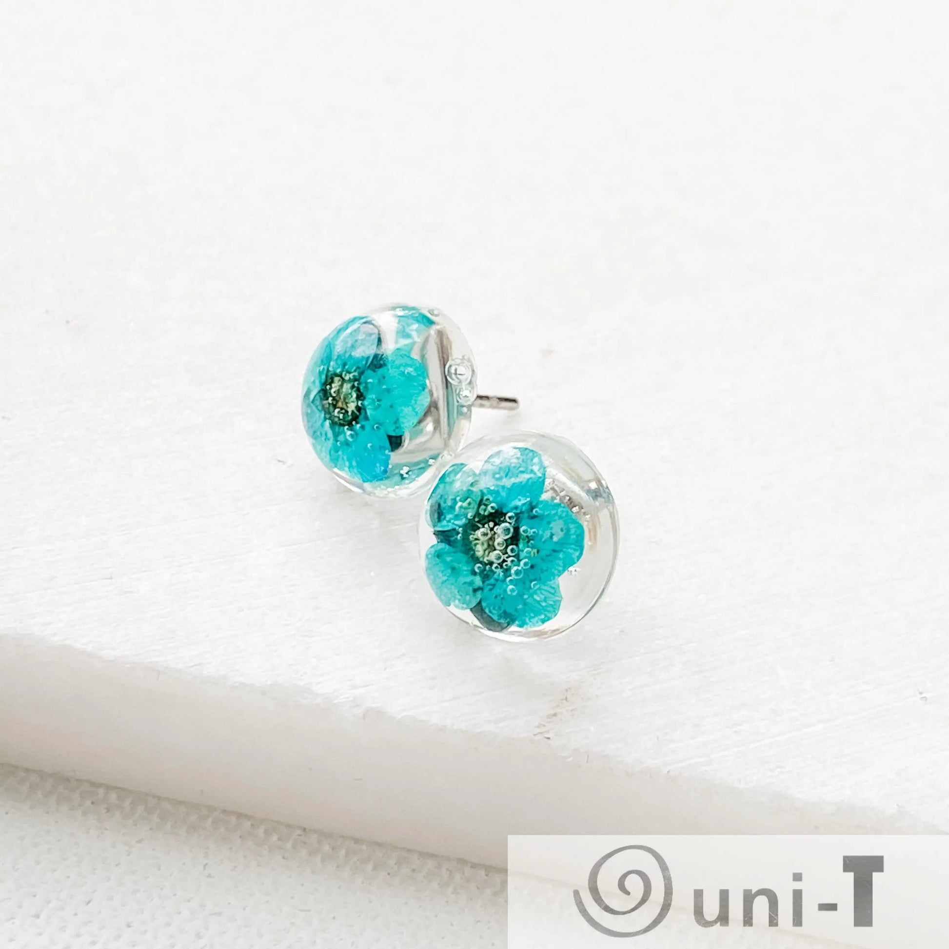 Fresh Flower Resin Stud Dot Earrings - Purple, Blue, Yellow Janine Gerade