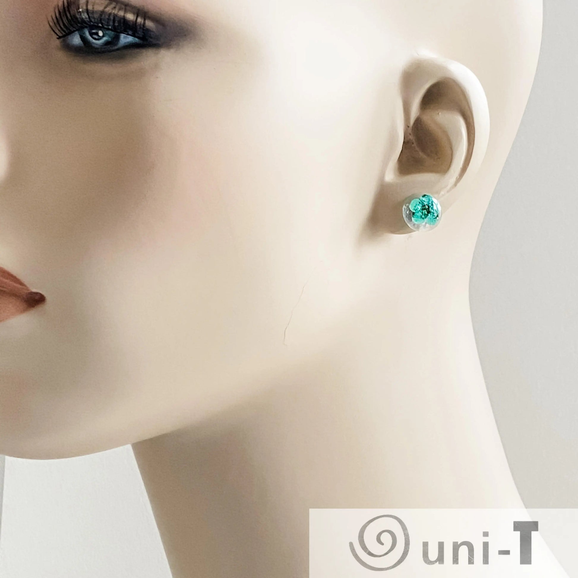 Fresh Flower Resin Stud Dot Earrings - Purple, Blue, Yellow Janine Gerade