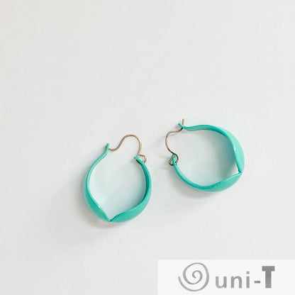 Girly Enamel Hoops Lisa Trachtman