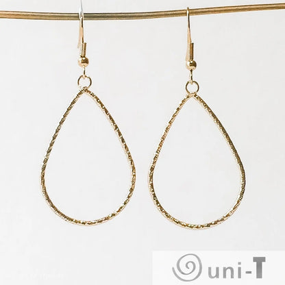 Gold plated Teardrops Dangle Earrings Lisa Trachtman
