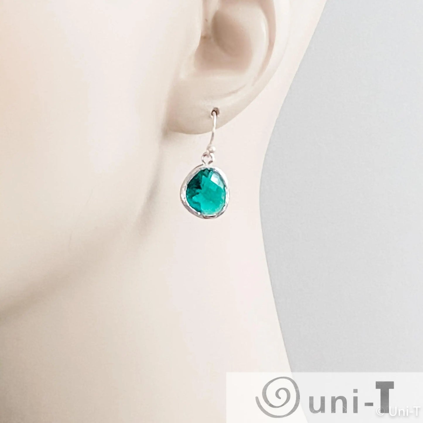 Green Small Gem Drop Earrings Lisa Trachtman