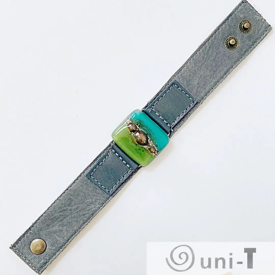 Handmade Leather Cuff with Recycled Fused Glass - Narrow Carolina Portillo
