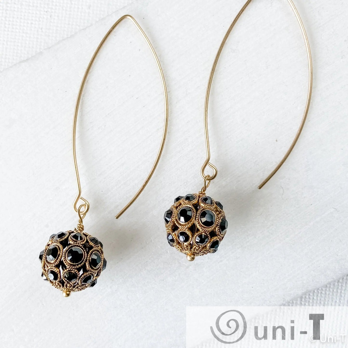 Hot Moroccan Night Earrings Lisa Trachtman