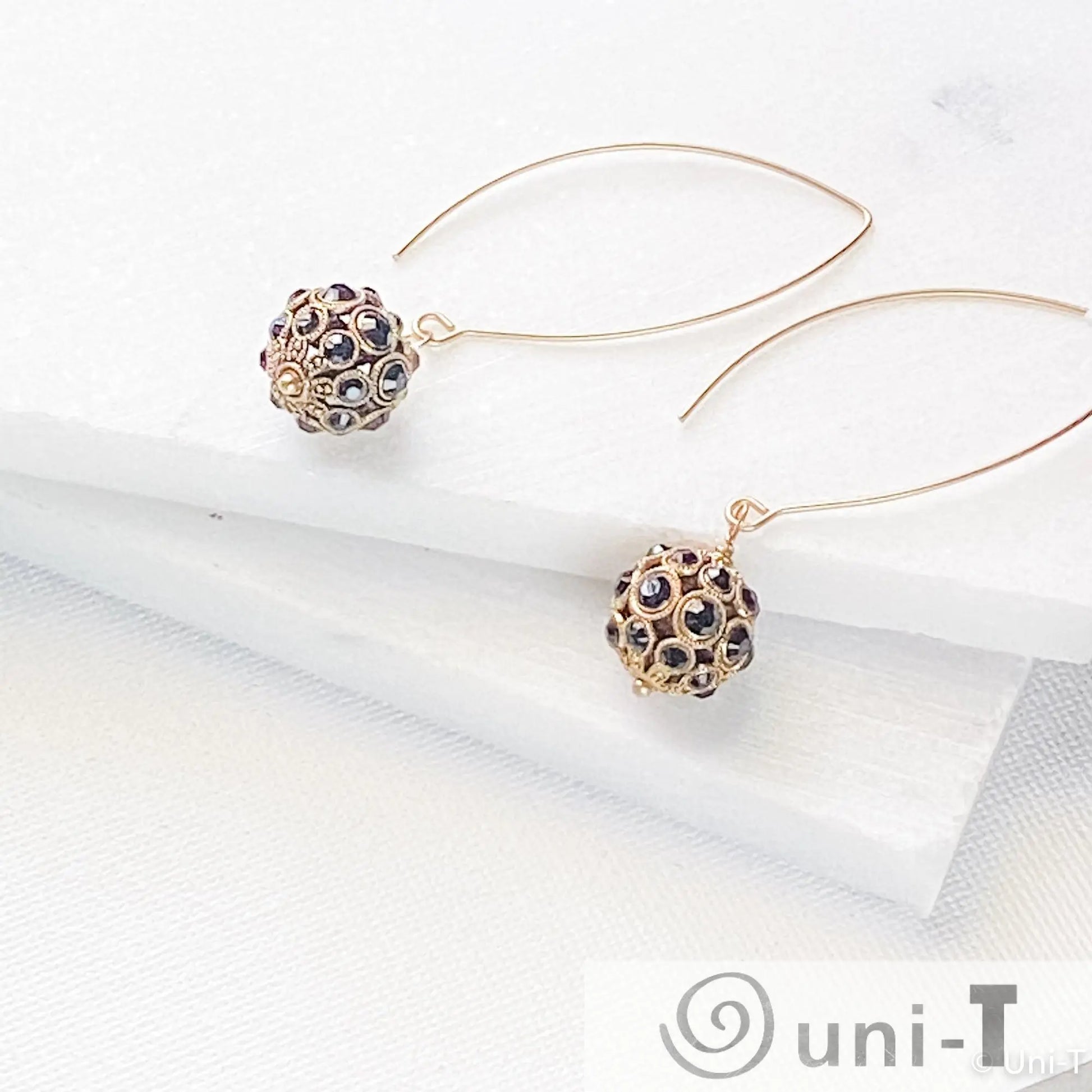 Hot Moroccan Night Earrings Lisa Trachtman