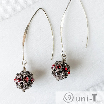 Hot Moroccan Night Earrings Lisa Trachtman