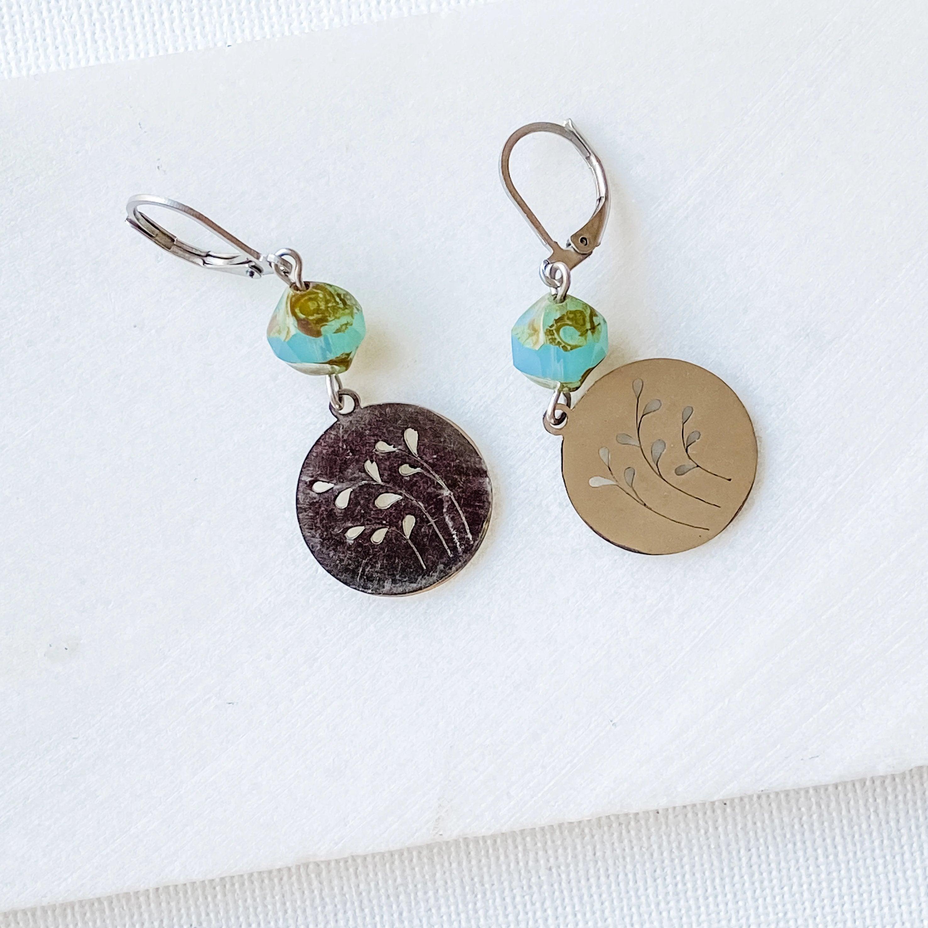Surgical Steel Charm Earrings - Circle with Cut Out Leaves Uni-T