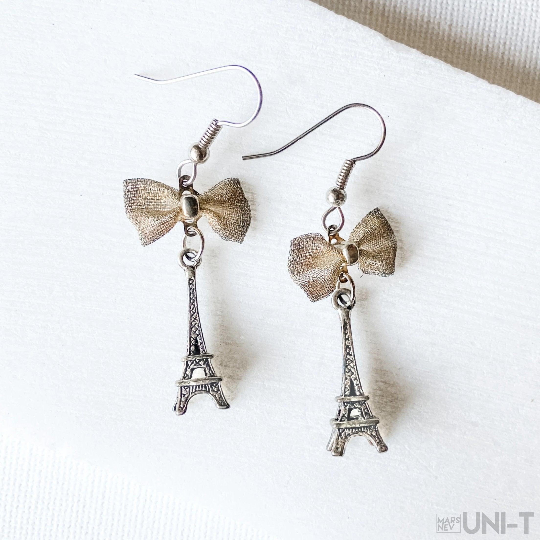 Eiffel Tower Charm Earrings with Bows Uni-T