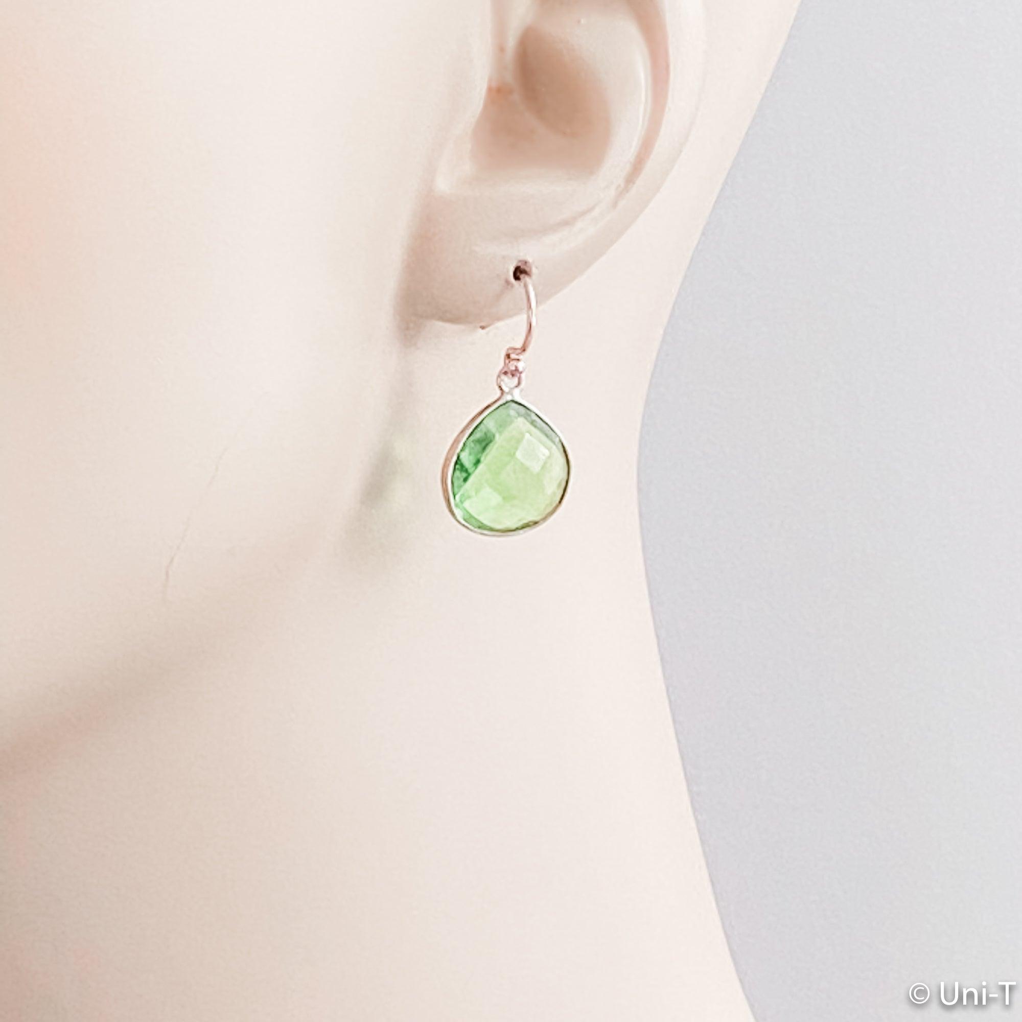 Green Small Gem Drop Earrings Uni-T