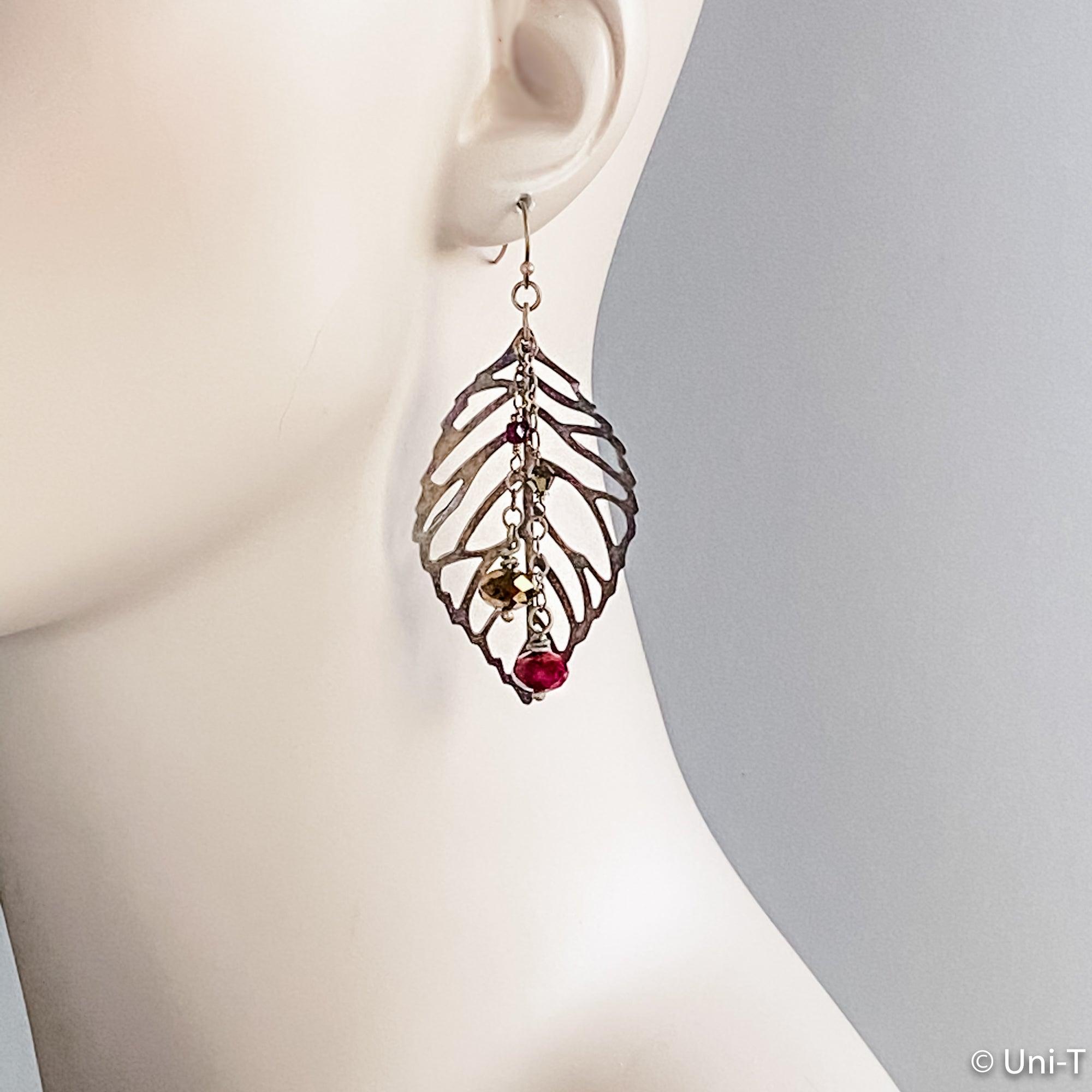 Brass Filigree Leaf Earrings with Glass Beads Uni-T