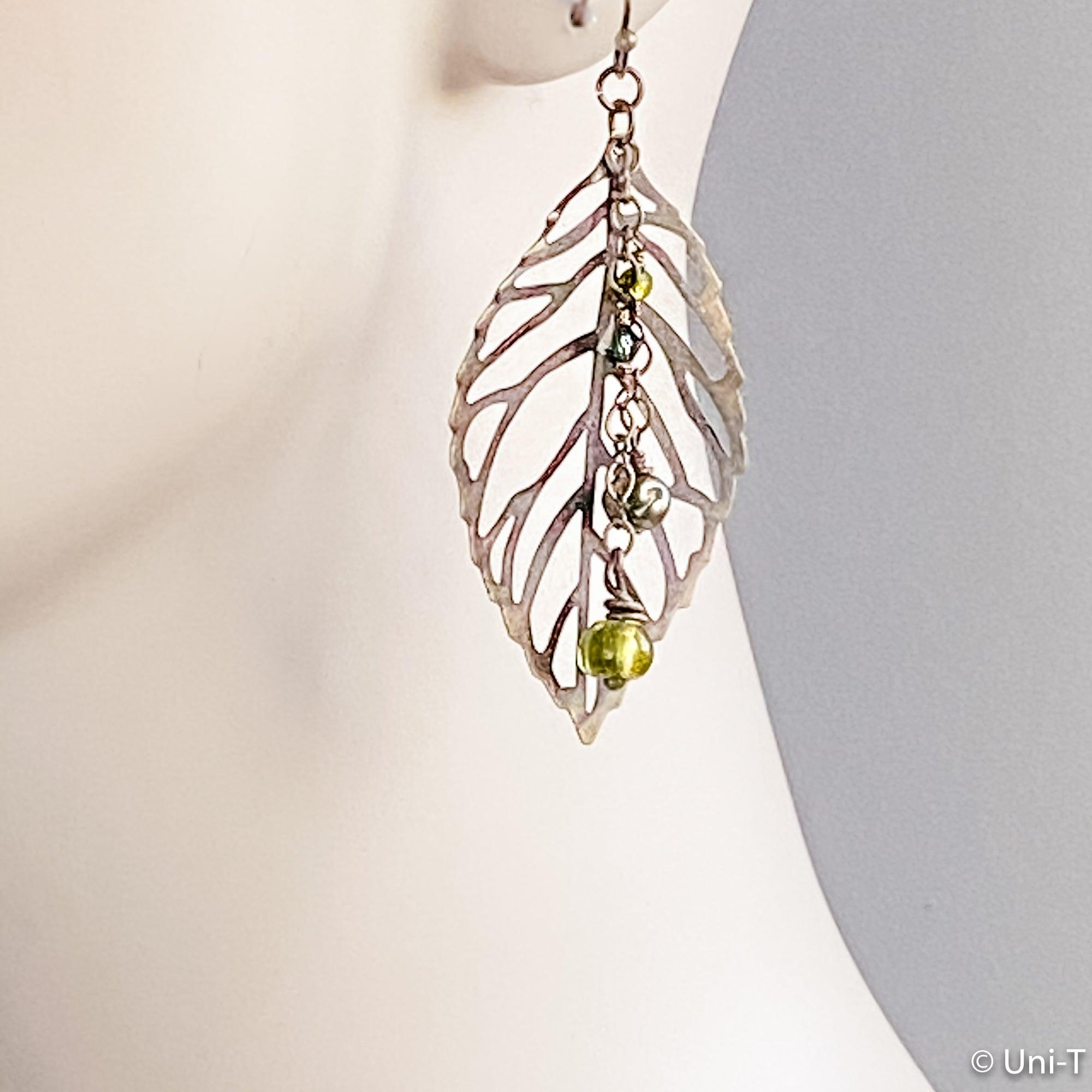 Brass Filigree Leaf Earrings with Glass Beads Uni-T