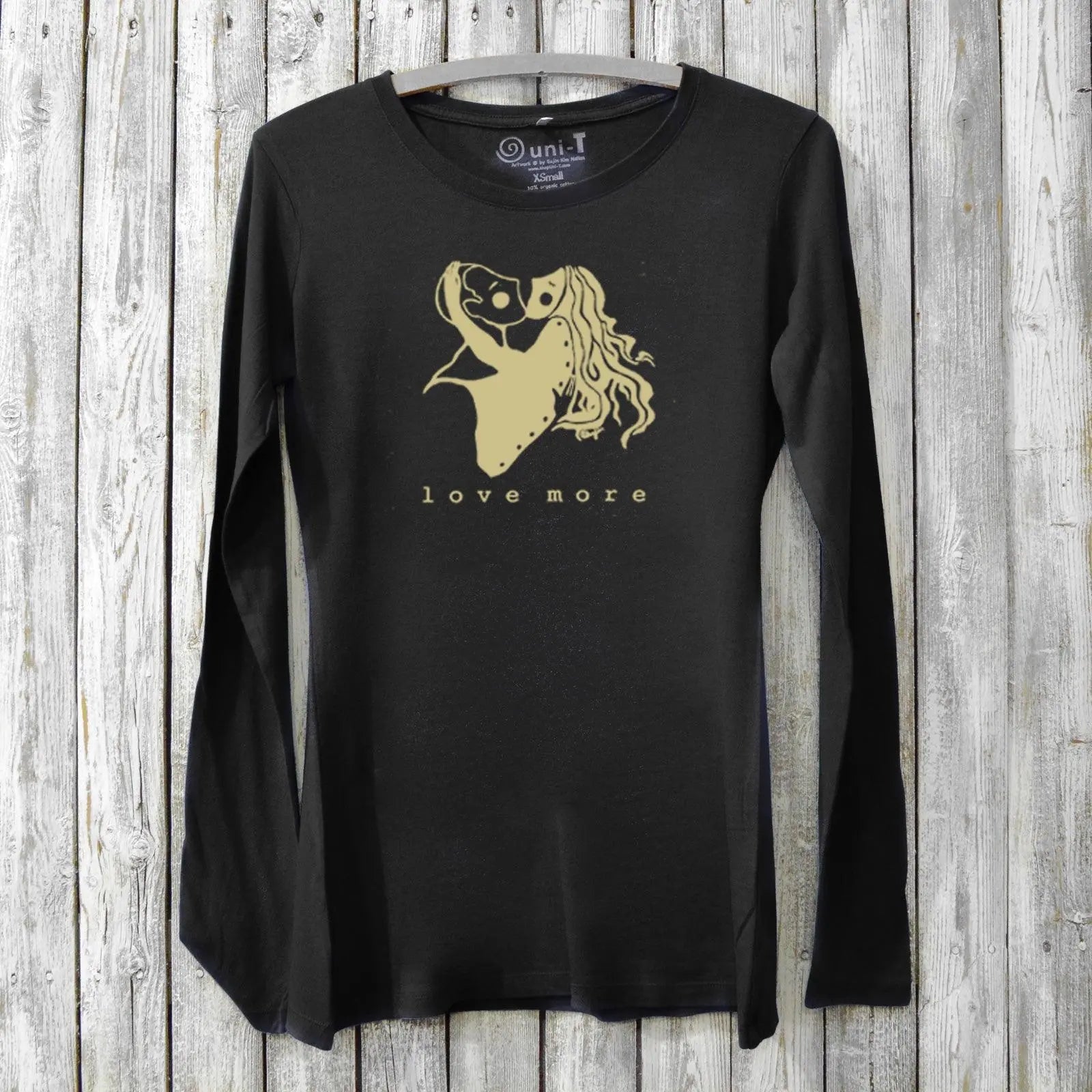 Love More, Long Sleeve T-shirt for Women Uni-T