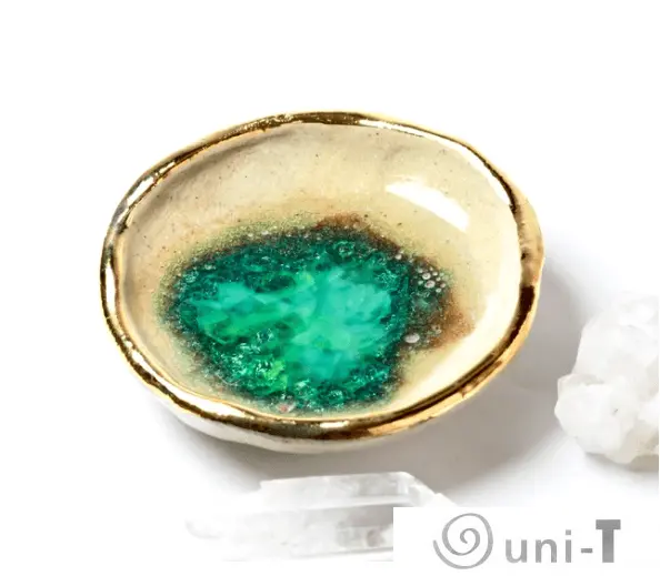 Malachite Oyster Ring Dish, Chakra Bowl, 22k Gold Ceramic Bowl Liza Curtis