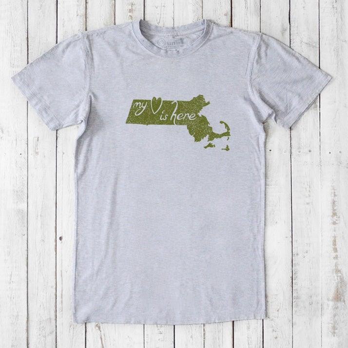 Heather gray Men's Massachusetts T-Shirt in bamboo and organic cotton with green 'My Heart Is Here' state outline graphic.