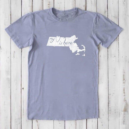 Lavender Men's Massachusetts T-Shirt with white 'My Heart Is Here' graphic, made from bamboo and organic cotton for soft comfort.