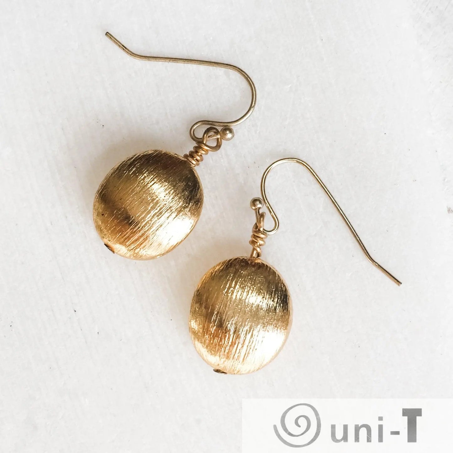 Metal Assorted dangle gold/silver Circle Earrings Lisa Trachtman