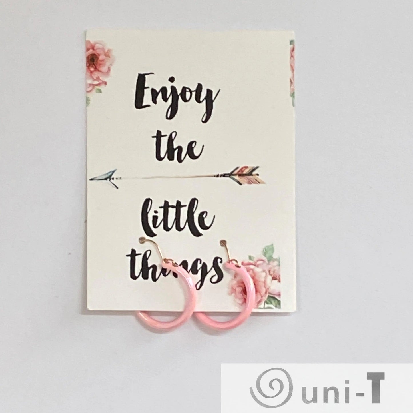 Mini Hoops (carded) Lisa Trachtman