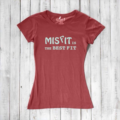 Brick red women's graphic tee with 'Misfit is the Best Fit' design. Eco-friendly bamboo and organic cotton blend by Uni-T.