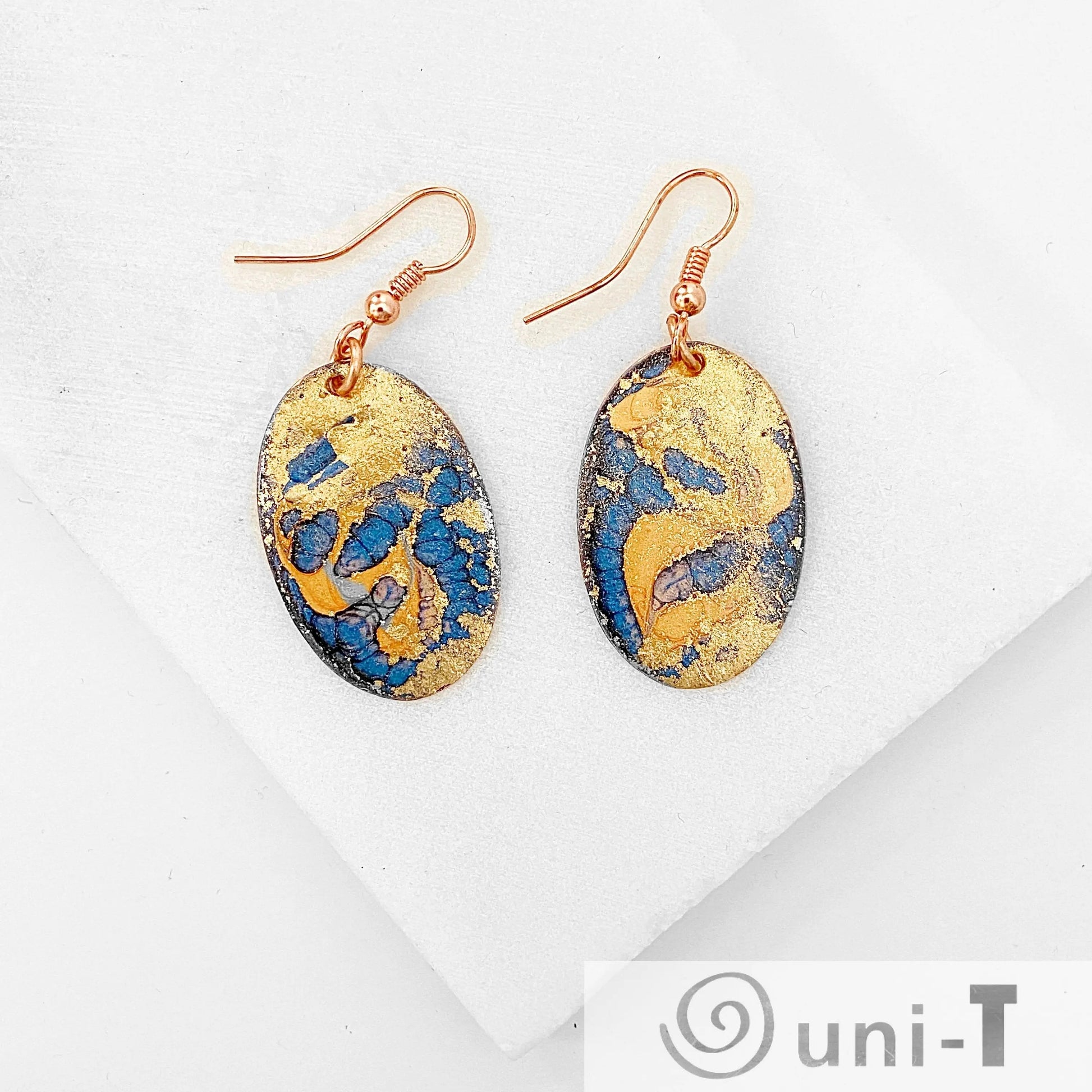 Oval Enamel Enamel Painted Earrings & Necklace Sandrine Colson