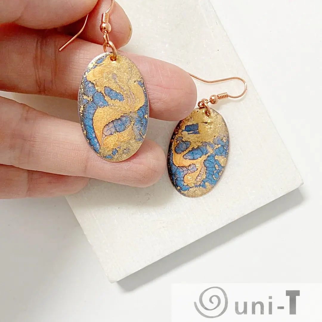 Oval Enamel Enamel Painted Earrings & Necklace Sandrine Colson