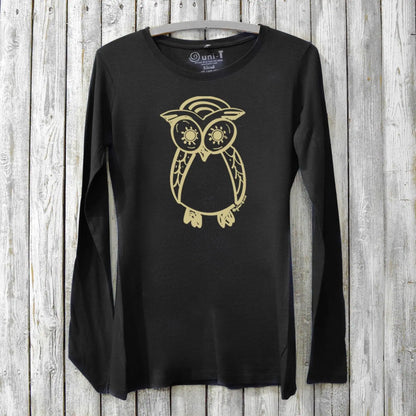 Black owl long sleeve t-shirt for women made from bamboo and organic cotton. Features a golden owl graphic ideal for wildlife and bird lovers.
