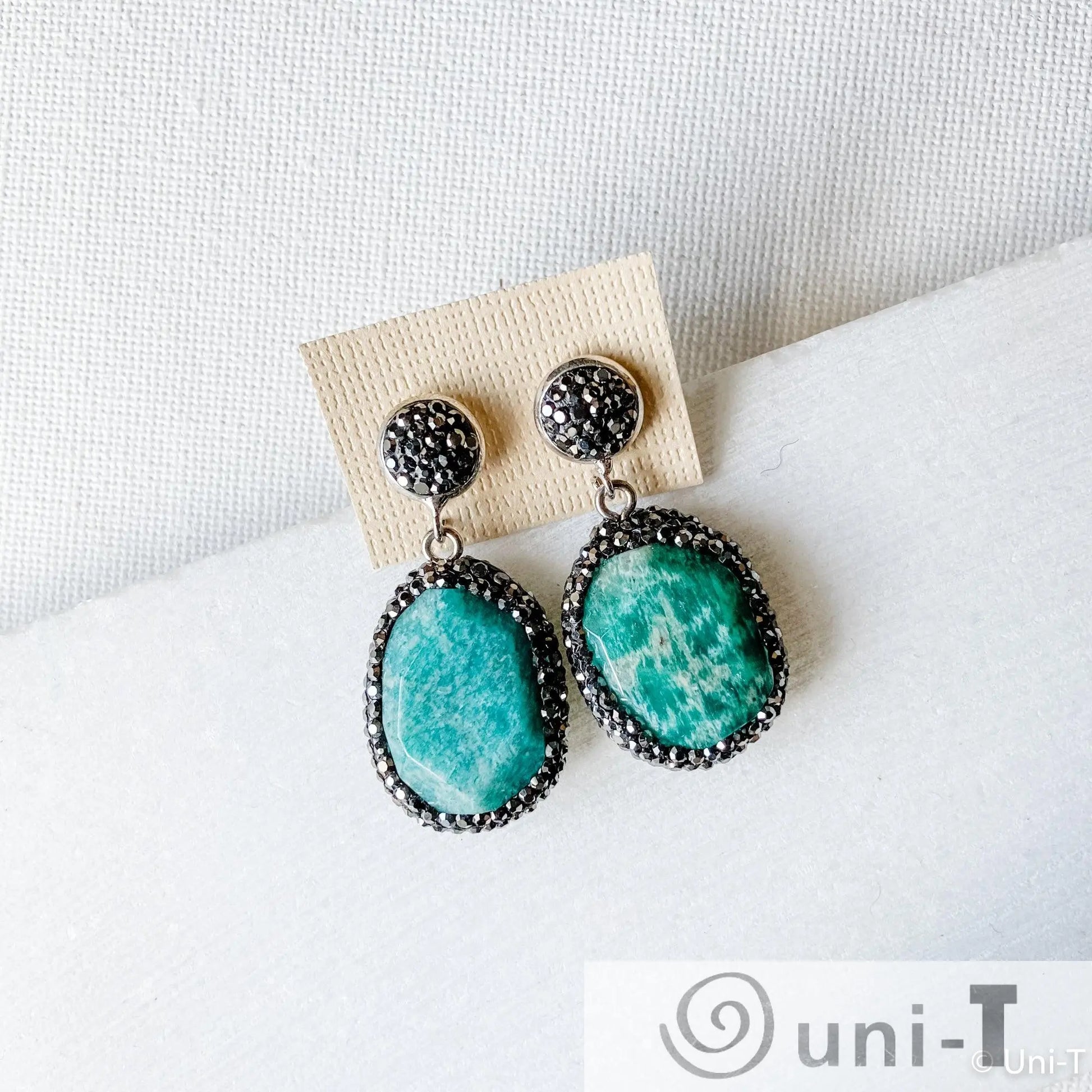 Pave & Agate Stud Earrings Lisa Trachtman