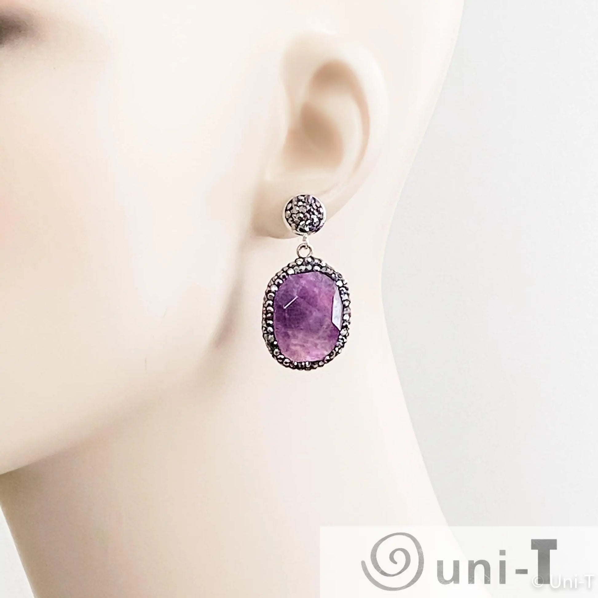 Pave & Agate Stud Earrings Lisa Trachtman