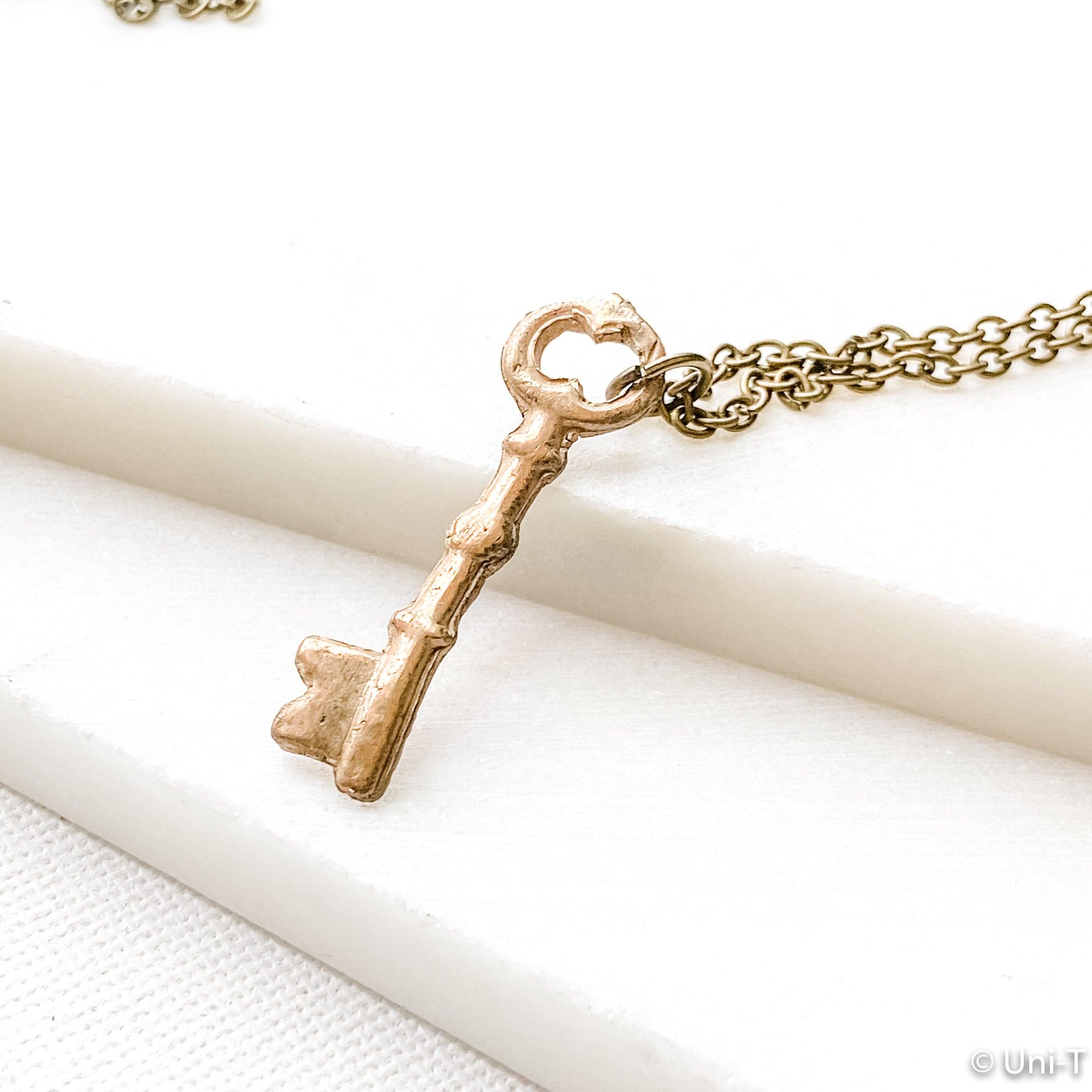 Skeleton Key Necklace, Precious Metal Clay Bronze Necklaces Uni-T Necklace