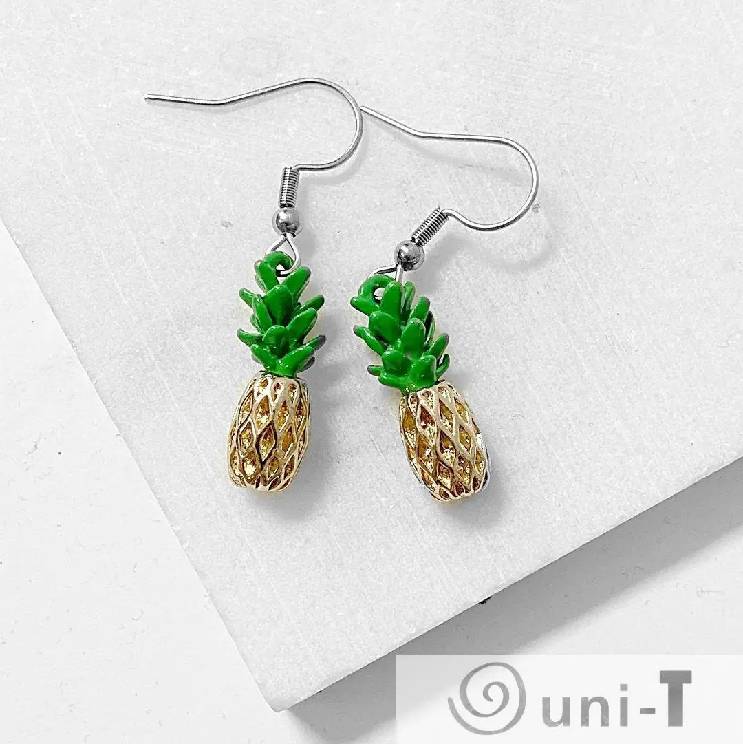 Pineapples Shana Cohen