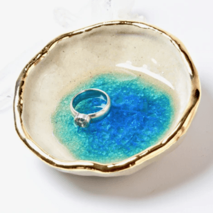 Apetite Oyster Ring Dish, Chakra Bowl, 22k Gold Ceramic Bowl Uni-T Small Gifts
