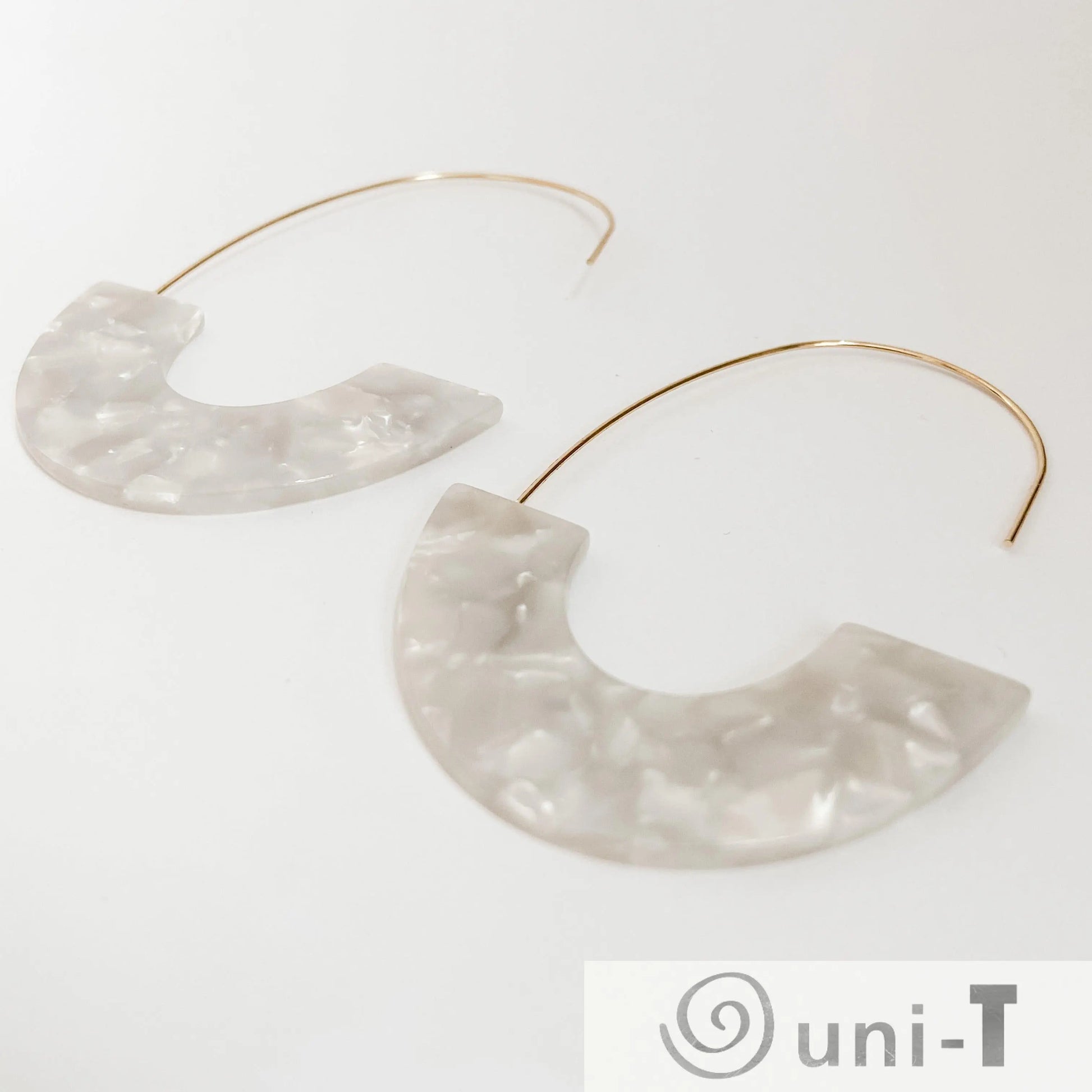 Side Basket Hoop Earrings Lisa Trachtman
