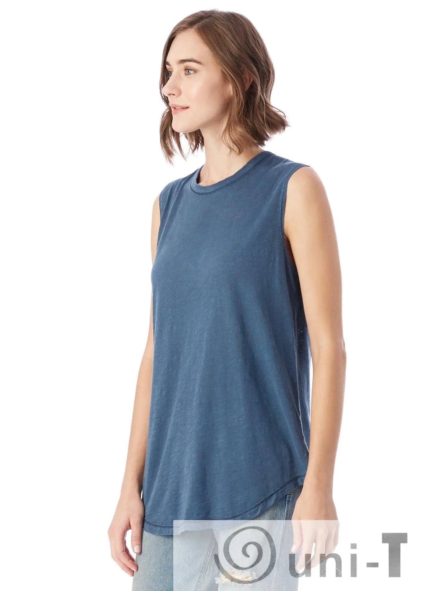 Sleeveless T-shirt : LIMITED Uni-T