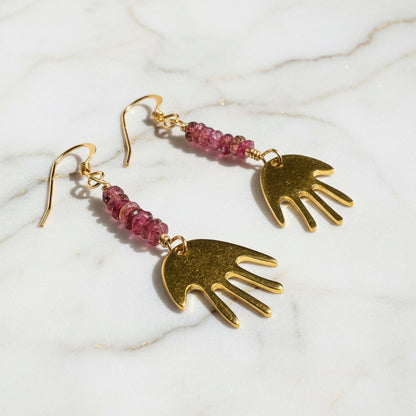 Uni- T Hand Earrings/ Golden Hands Earrings Janine Gerade