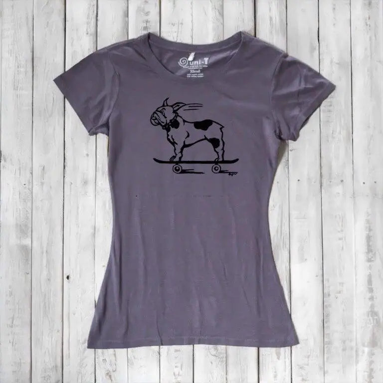 Gray women's T-shirt made from bamboo & organic cotton featuring a black French Bulldog on skateboard, a humorous and eco-friendly fashion choice.