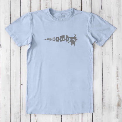 Light blue men's vegetarian T-shirt in bamboo and organic cotton with gray 'Plant Power' carrot graphic, soft and breathable classic fit top.