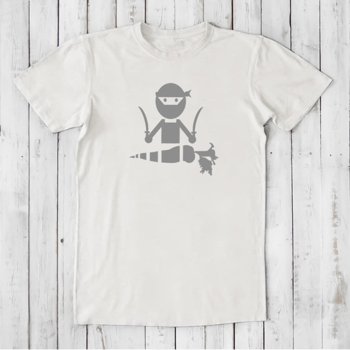 Off-white men's vegan T-shirt in bamboo and organic cotton with grey 'Veggie Ninja' design, sustainable gift for plant-based fans.