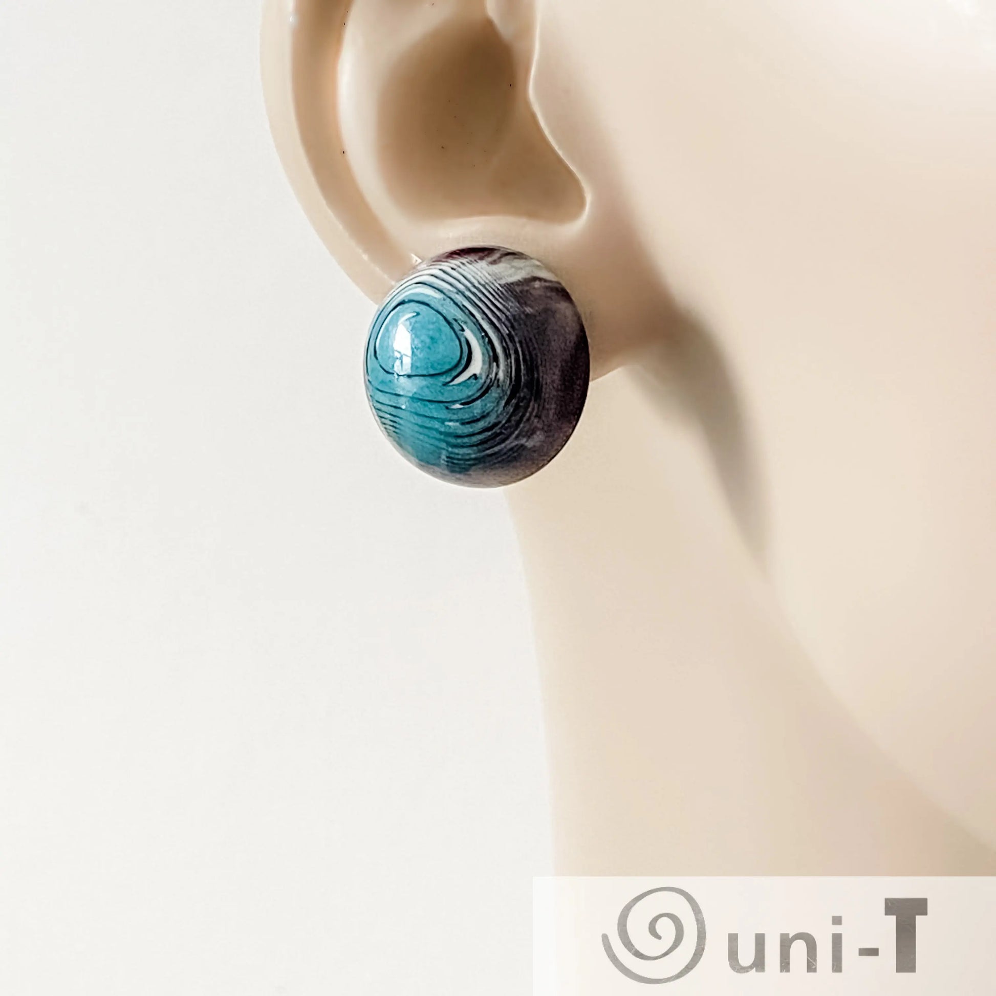 Vintage Lucite Stud Earrings Lisa Trachtman