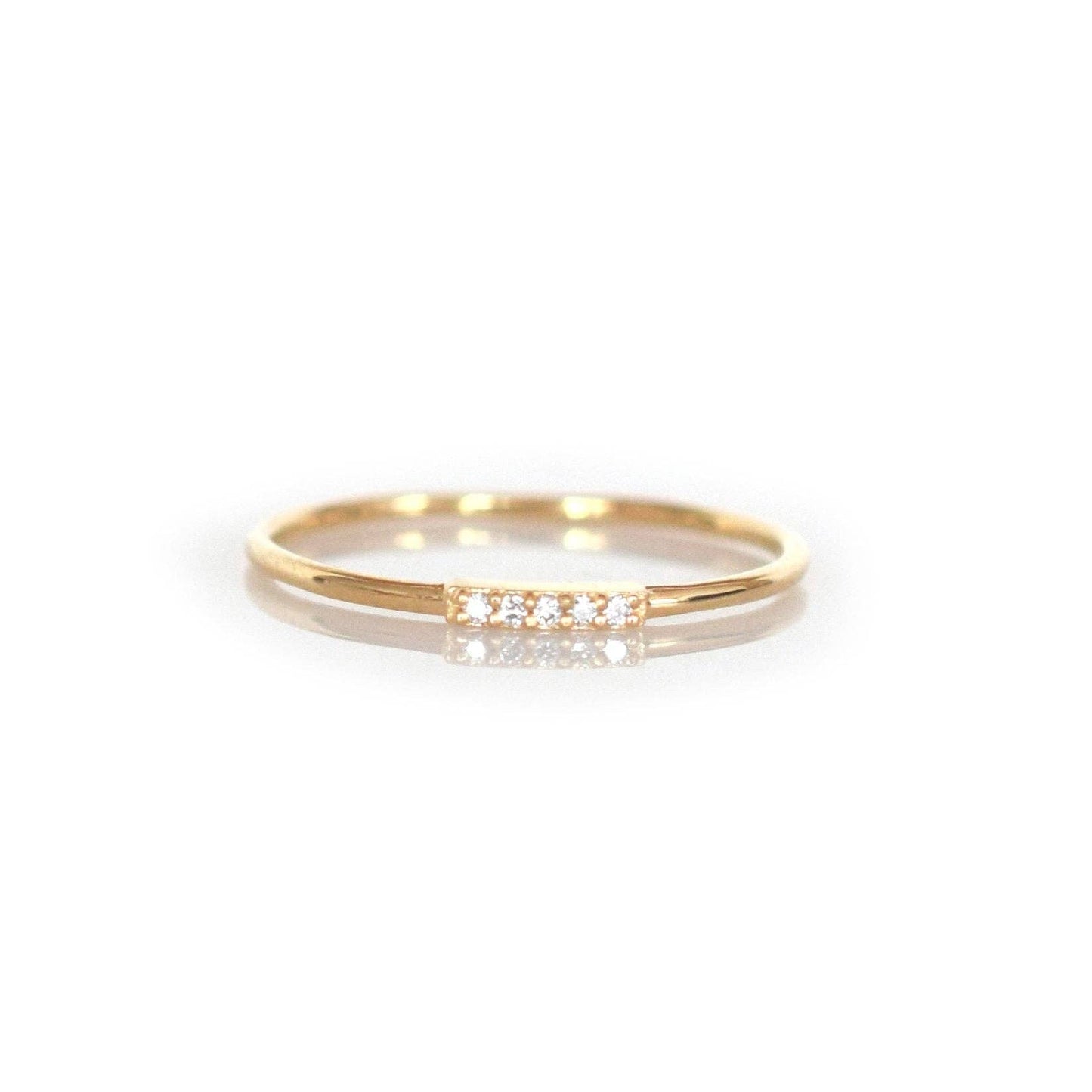 Solid Gold Diamond Alinea Ring: 6 La Kaiser